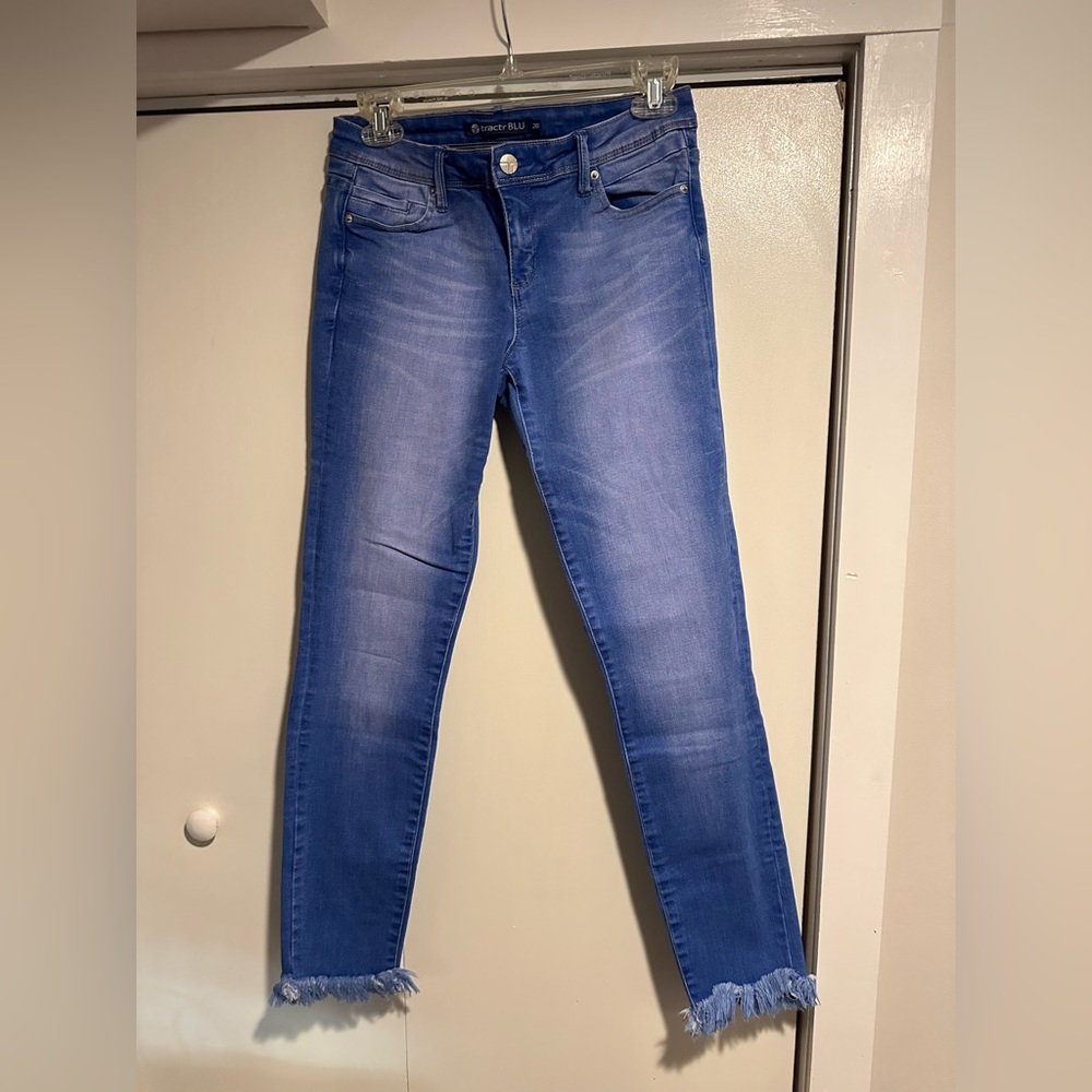 Tractr Women's Vibrant Blue Skinny Jeans